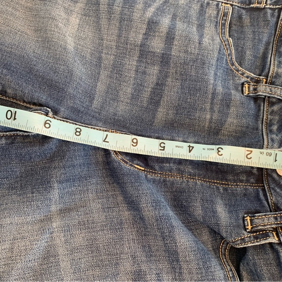 American Eagle Super High Rise jeggings . Super stretch . Excellent condition 0 - Picture 5 of 7